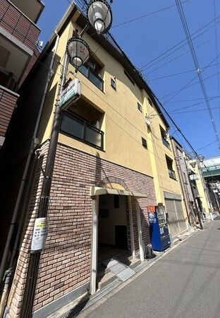 セレブ中宮の外観画像