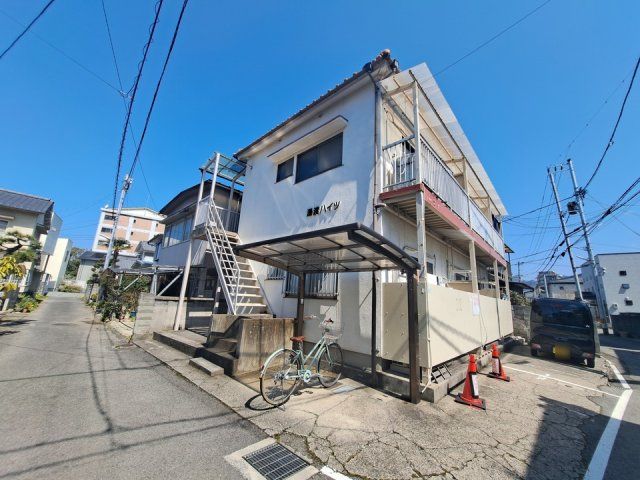 湯渡ハイツ(湯渡町5)の外観画像