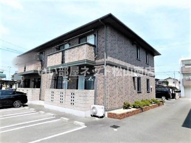 リビングタウン古川北壱番館 A棟の外観画像