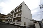津倉マンション A棟の外観画像