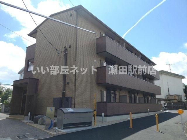 リバーハイツⅢの外観画像