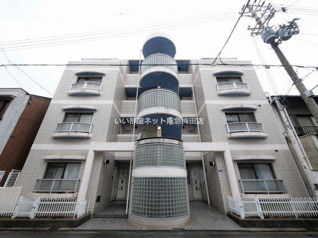 成起マンションの外観画像