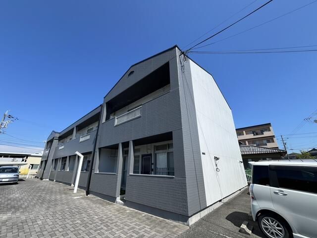 ファミールの外観画像