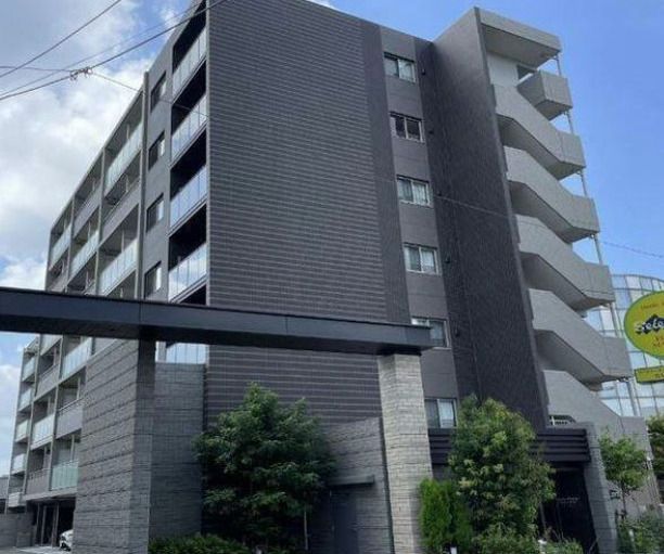 コンフォリア西新井の外観画像