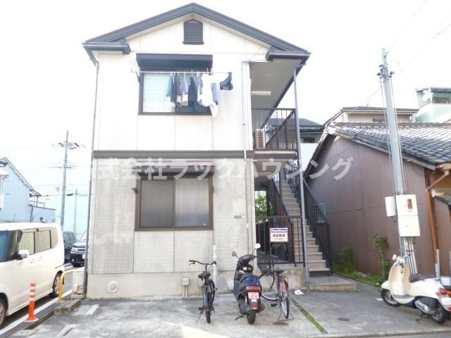 クレールシャンブルの外観画像