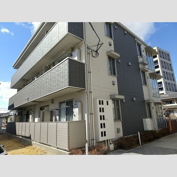 Casa Verde Eastの外観画像
