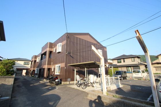 ファミール東野の外観画像