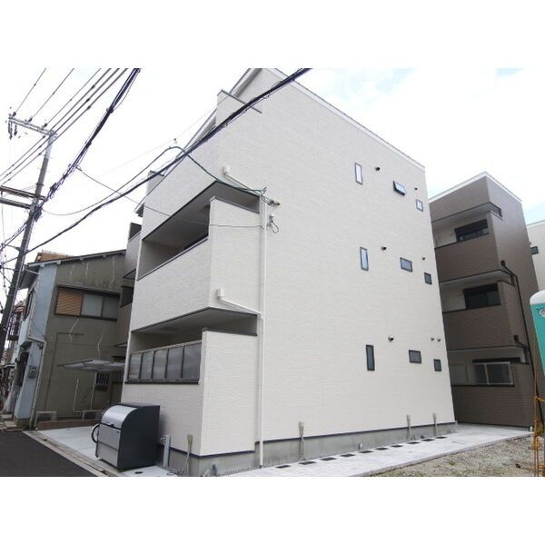 セレニティ加島A棟の外観画像
