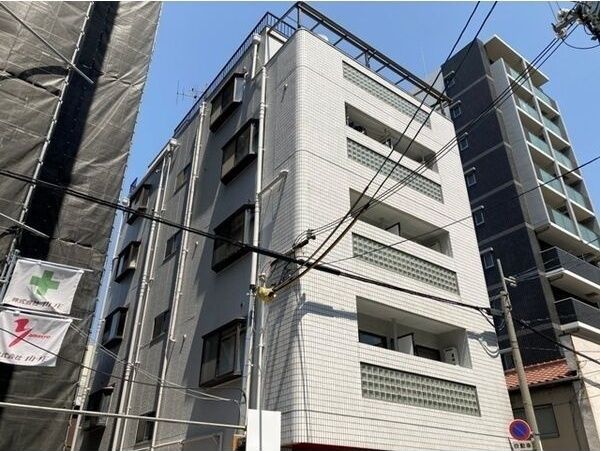 アルバトロスの外観画像