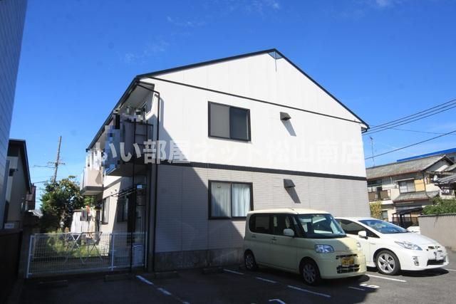 ルミエール東石井の外観画像