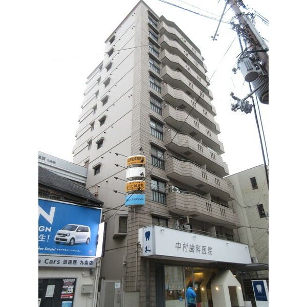 豊栄マンション駅前の外観画像
