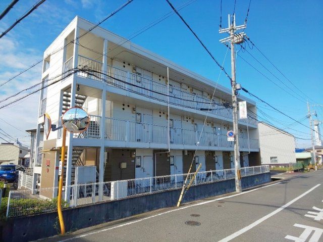 レオパレスクレールの外観画像