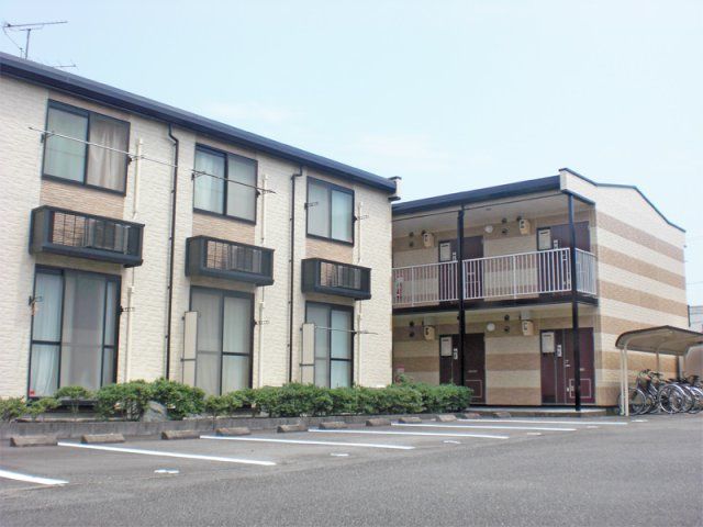 レオパレスジャルダンCの外観画像