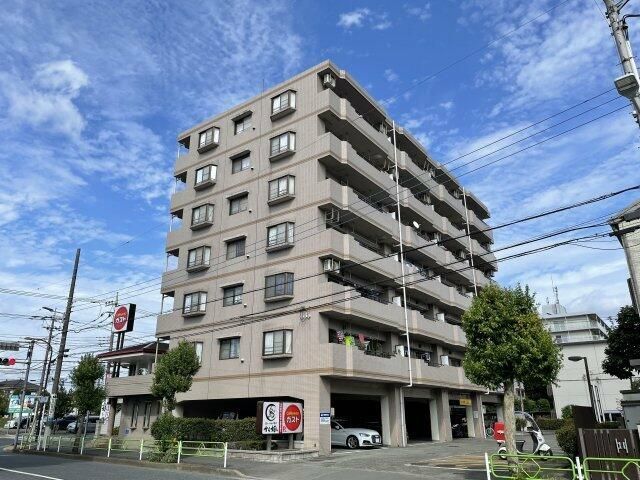 センチュリー7の外観画像