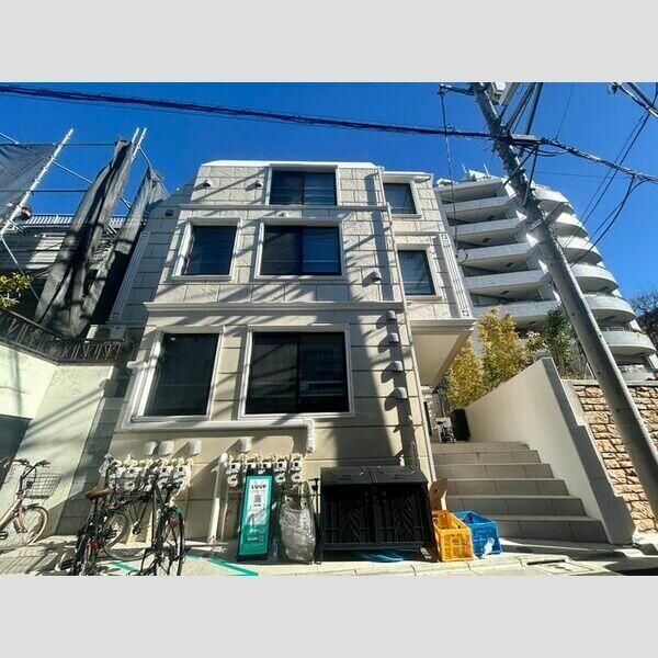 HJ PLACE Komabaの外観画像