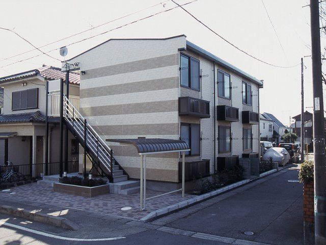 レオパレスサザンフォレストの外観画像