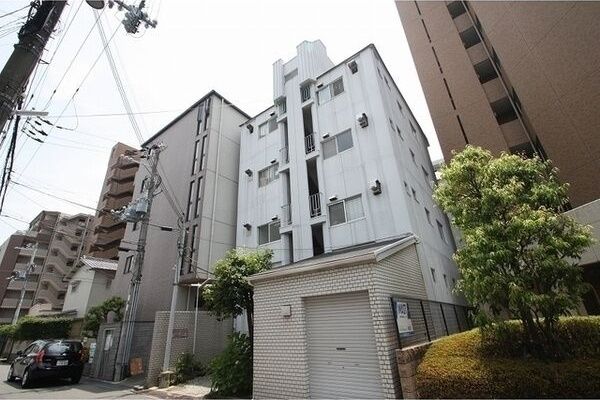 メゾン江坂の外観画像