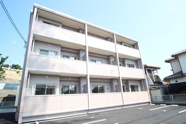 クレアーレヴェントルネス宮内の外観画像