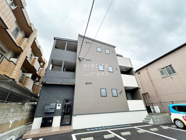 Wisteria折尾の外観画像