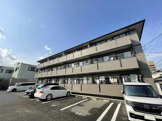 ハイカムール山田の外観画像