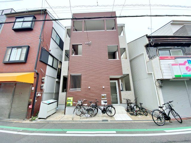 ソリュートピアの外観画像