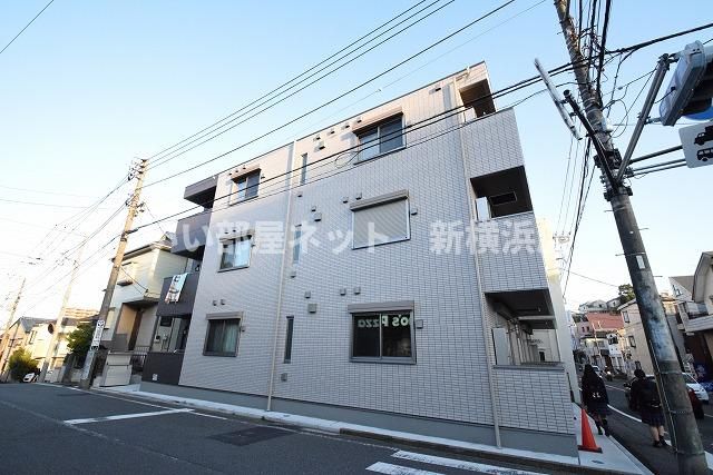 レオナール寺谷の外観画像