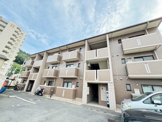 サン フレアーの外観画像