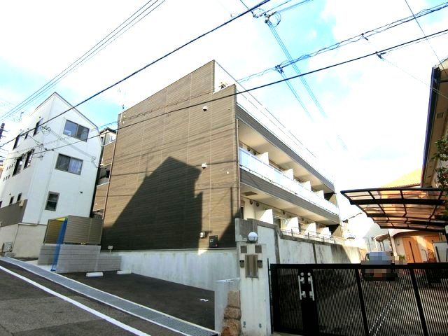 リブリ・式 部の外観画像