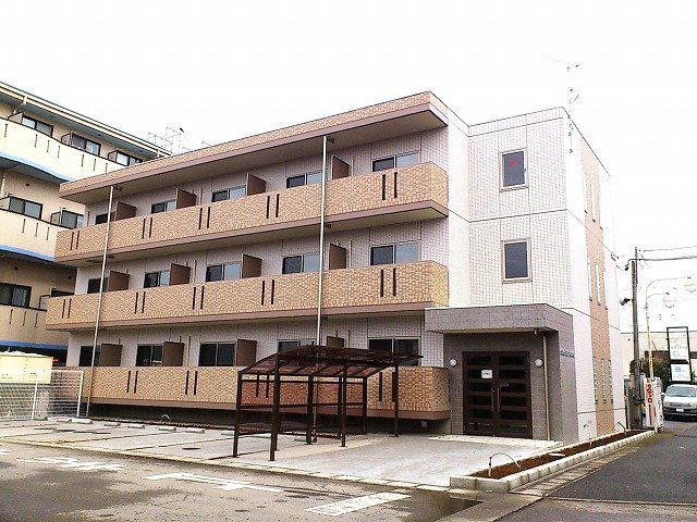 ステラプレイスの外観画像
