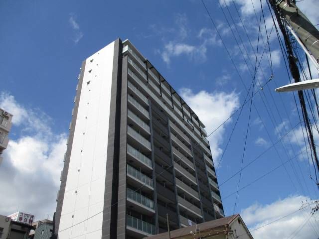 プレサンス三宮東フィールの外観画像