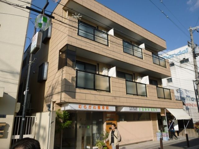 コートバローズの外観画像