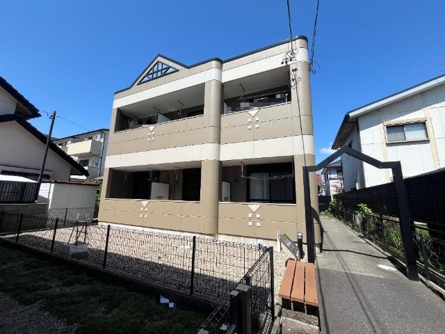 ラッキーズハイツの外観画像