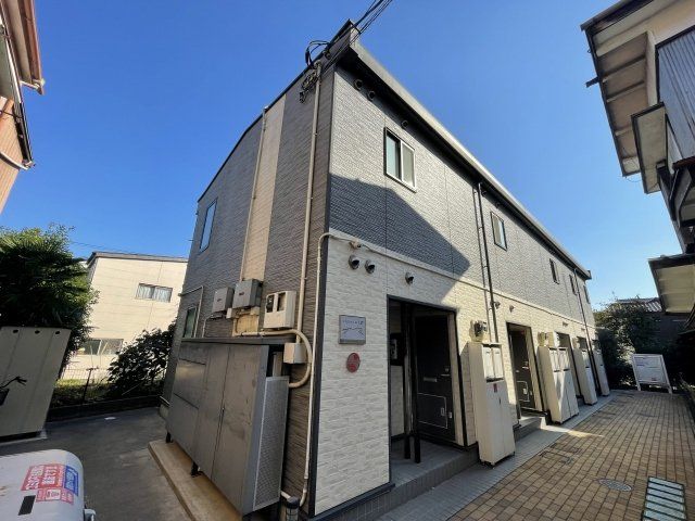 レオパレスフルールの外観画像