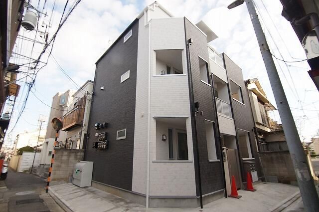 ホームズ千住中居町の外観画像
