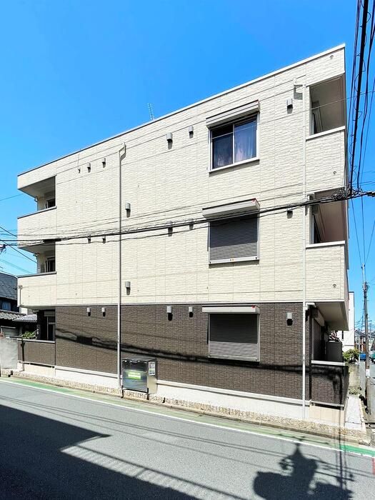 クリエストの外観画像