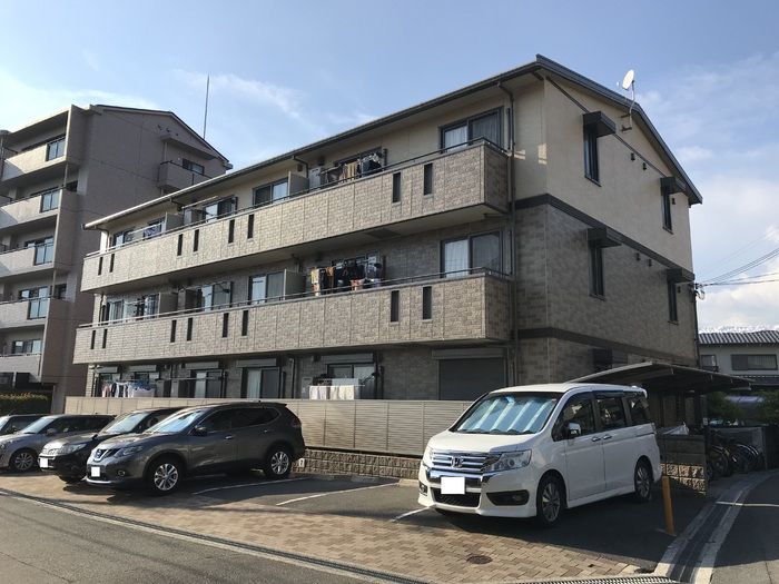 アメニティーコート西泉丘の外観画像