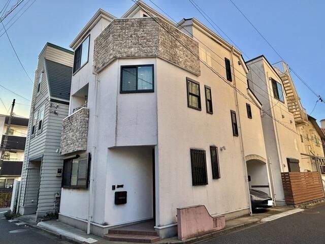 貸戸建住宅 世田谷区中町5丁目の外観画像