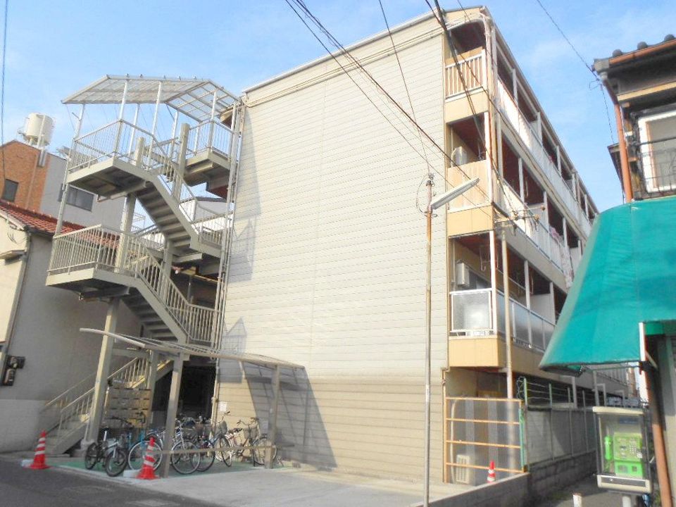 永本マンションの外観画像