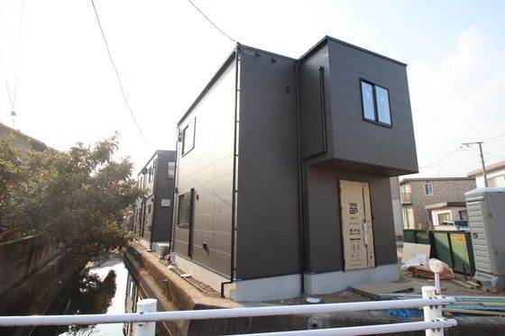 大安寺南町2丁目戸建の外観画像