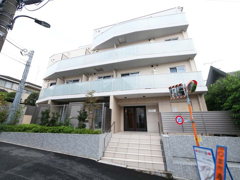 ハーモニーレジデンス新宿河田町の外観画像