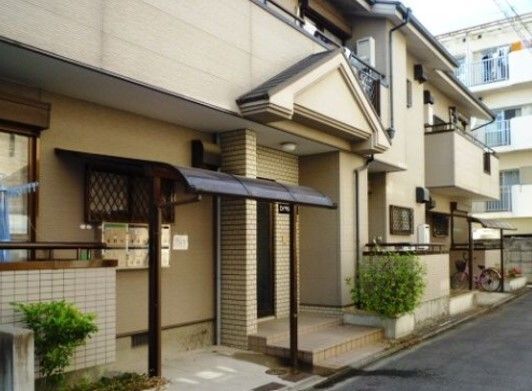 ロイヤル清水Ⅲの外観画像