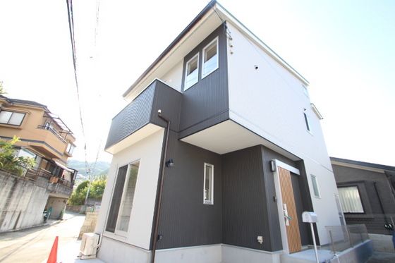 中山中町戸建ての外観画像