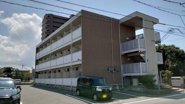 レオパレスアテナⅠの外観画像