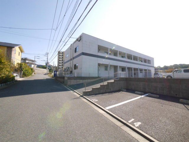 ソレイユひびきのの外観画像