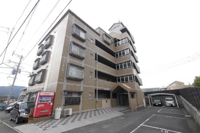 ニューサンリバー小倉の外観画像