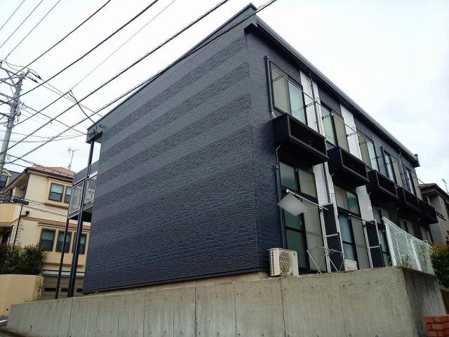 レオパレスサンマリー フラッツの外観画像