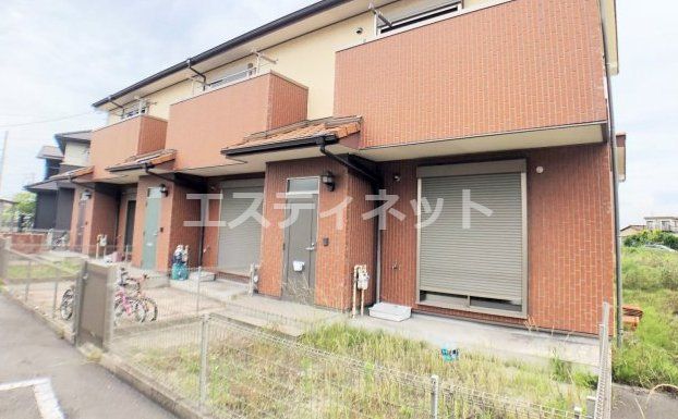 花井メゾネット借家の外観画像