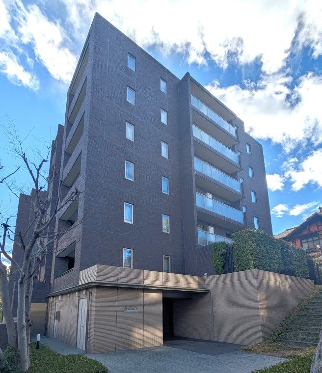 グランドヒルズ覚王山法王町の外観画像