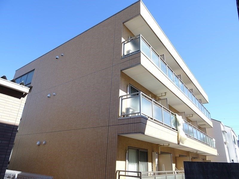マンション グロリアの外観画像