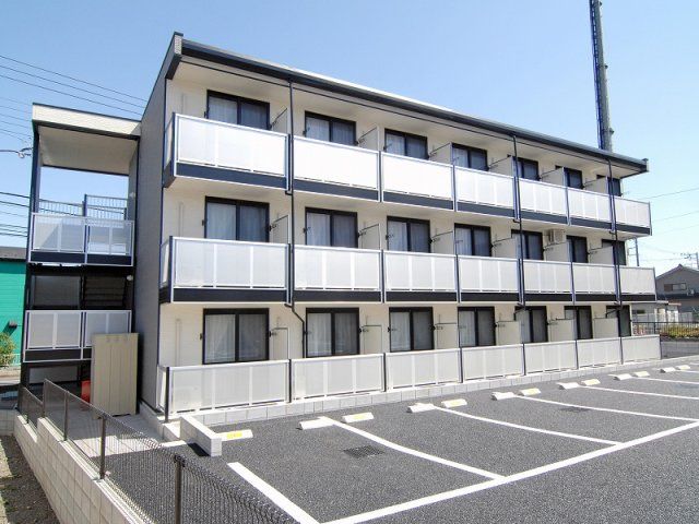 レオパレスメゾン八瀬の外観画像